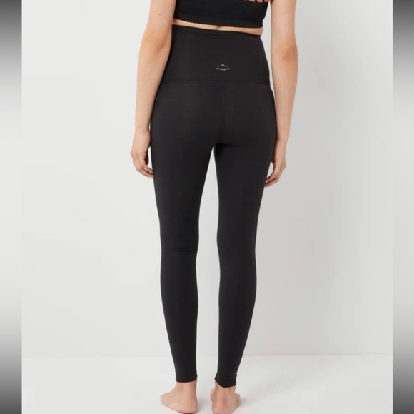 Beyond the Bump Full Length Black Maternity Leggings NWT Size XS - Picture 4 of 8